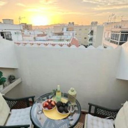 Appartamento New City Penthouse Near Beach With Sunny Balcony Fuengirola Esterno foto